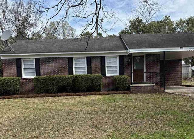 Property at 508 W Baptist St, Marion, SC 29571, 3 beds, 1 bath