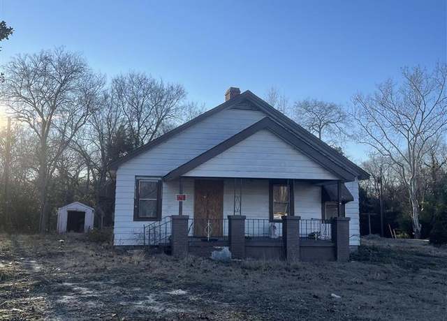 Property at 314 Patrick Hwy, Hartsville, SC 29550, 3 beds, 1 bath
