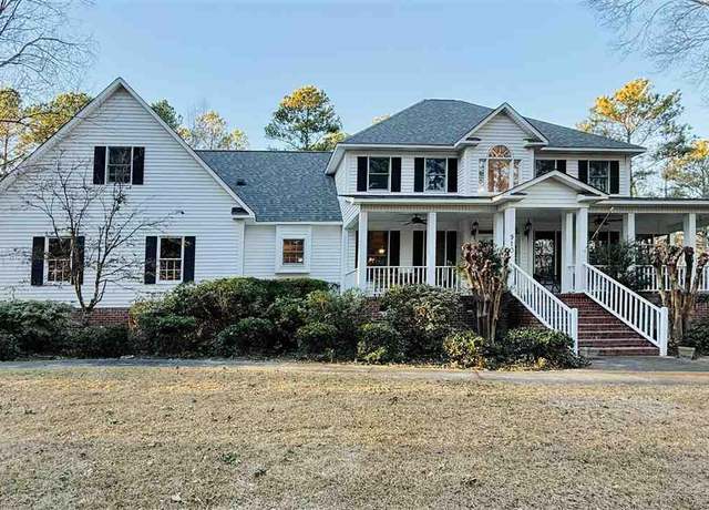 Property at 910 Deer Run Dr, Hartsville, SC 29550, 4 beds, 3.5 baths