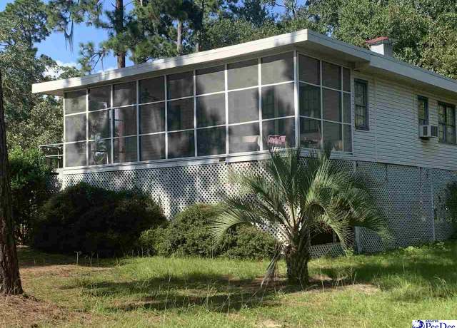 Property at 1031 Lemon Ave, Manning, SC 29102, 2 beds, 1 bath
