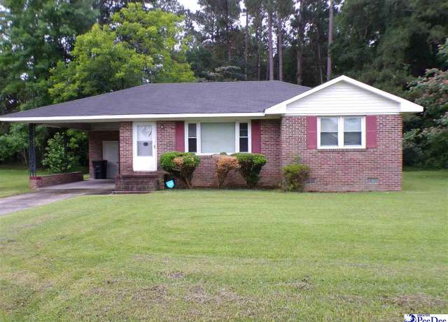 Property at 207 Mcdaniels St, Mullins, SC 29574, 2 beds, 1 bath