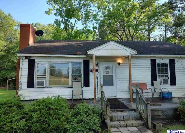 Property at 3329 W Bobo Newsom Hwy, Hartsville, SC 29550, 2 beds, 1 bath
