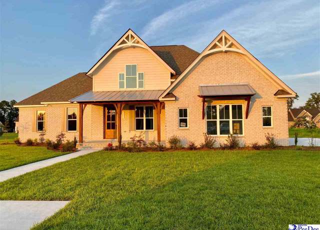 Property at 2306 Pintail Pt, Florence, SC 29501, 4 beds, 3 baths