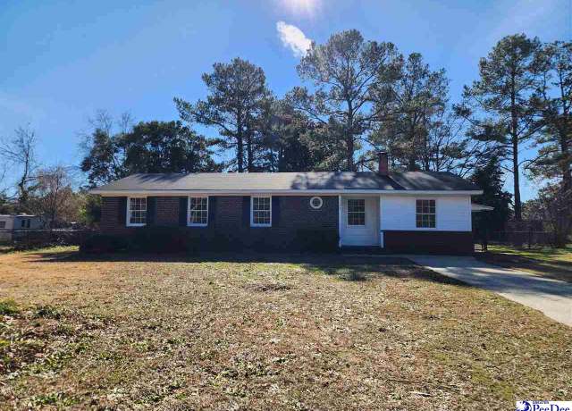 Property at 1102 Pitty Pat Dr, Florence, SC 29505, 4 beds, 1.5 baths
