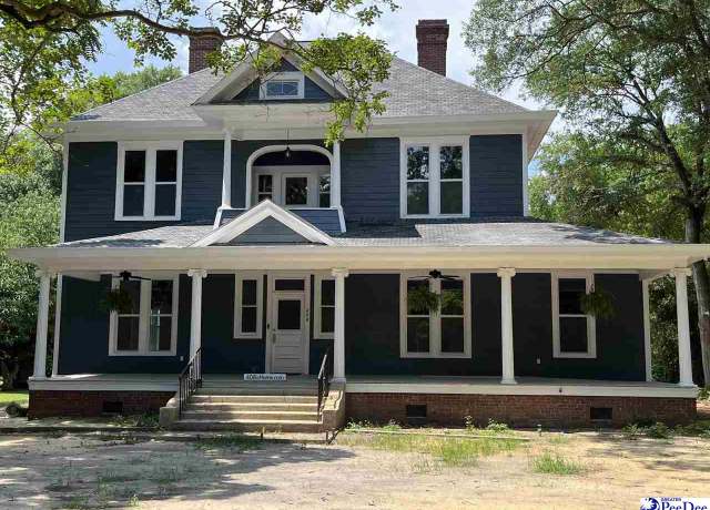 Property at 408 E Home Ave, Hartsville, SC 29550, 5 beds, 3.5 baths