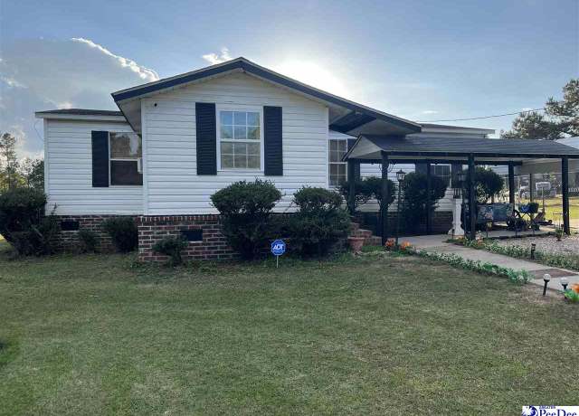 Property at 3438 Blanchwood Ct, Mullins, SC 29574, 3 beds, 2 baths