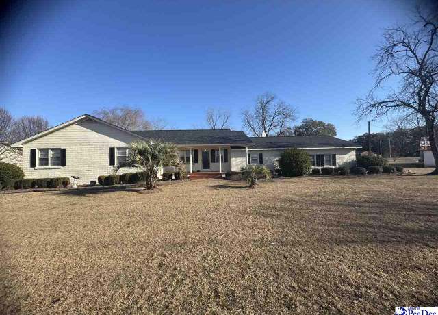 Property at 1412 Jeffords Mill Rd, Darlington, SC 29532, 4 beds, 3 baths