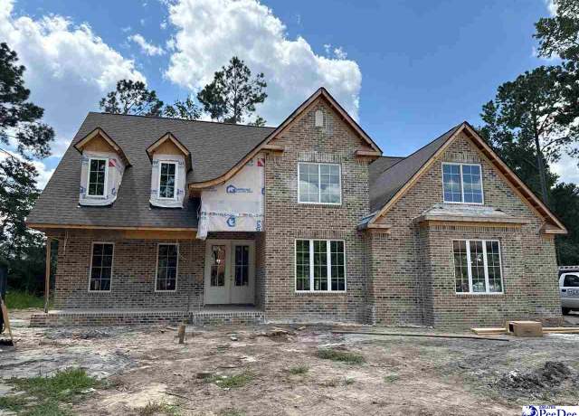 Property at 3408 Chantz Ct, Florence, SC 29501, 4 beds, 2.5 baths