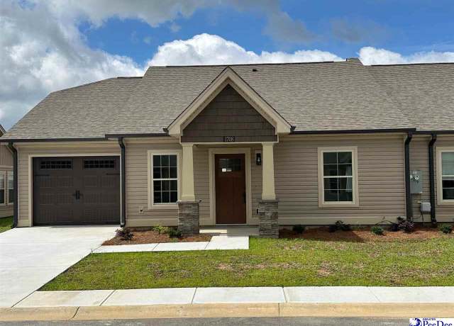 Property at 1708 Tuxedo Jct, Effingham, SC 29541, 3 beds, 2 baths