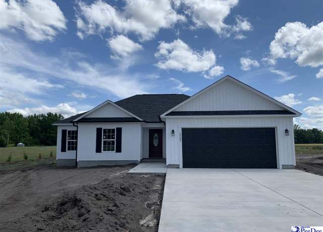 Property at 4982 E National Cemetery Rd, Florence, SC 29506, 3 beds, 2 baths