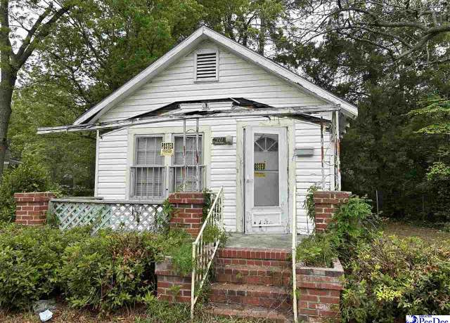 Property at 711 E Liberty St, Marion, SC 29571, 2 beds, 1 bath
