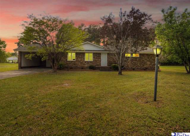 Property at 622 E Mciver Rd, Florence, SC 29506, 3 beds, 1.5 baths