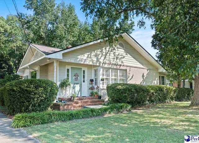 Property at 1700 Woods Dr, Florence, SC 29501, 3 beds, 2 baths