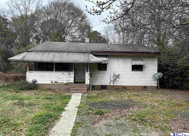 Property at 1351 Waverly Ave, Florence, SC 29501, 3 beds, 1 bath