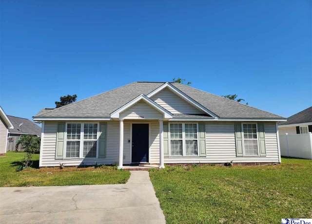 Property at 2224 Stepping Stone Dr, Effingham, SC 29541, 3 beds, 2 baths