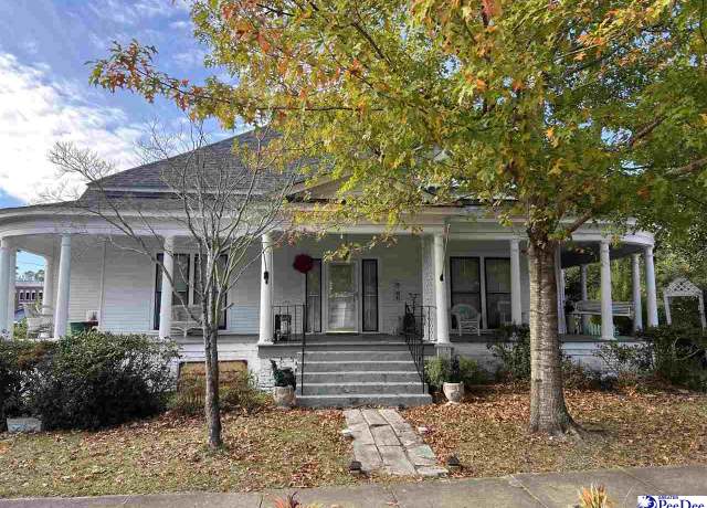 Property at 306 N Orange St, Timmonsville, SC 29161, 3 beds, 2 baths