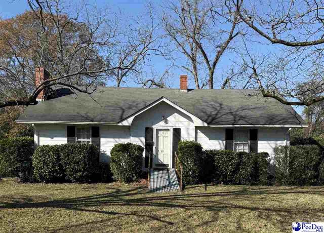 Property at 68 Victory Dr, Cheraw, SC 29520, 3 beds, 1 bath