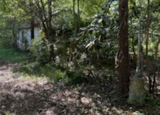 Property at 906 Tuskeegee St, Hartsville, SC 29550, 1 bed, 1 bath