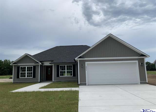 Property at 4974 E National Cemetery Rd, Florence, SC 29506, 3 beds, 2 baths