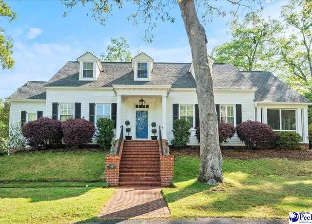 Property at 529 Woodland Dr, Hartsville, SC 29550, 4 beds, 4 baths