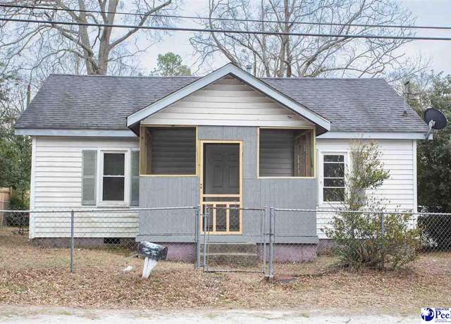 Property at 133 W Washington St, Hartsville, SC 29550, 2 beds, 2 baths