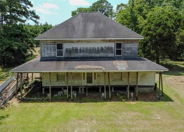 Property at 1309 N Matthews Rd, Lake City, SC 29560, 2 beds, 2.5 baths
