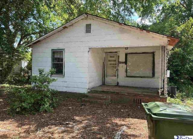 Property at 704 Carver St, Florence, SC 29501, 2 beds, 1 bath