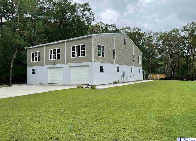 Property at 7018 Cox Lake Dr, Mullins, SC 29574, 4 beds, 3 baths