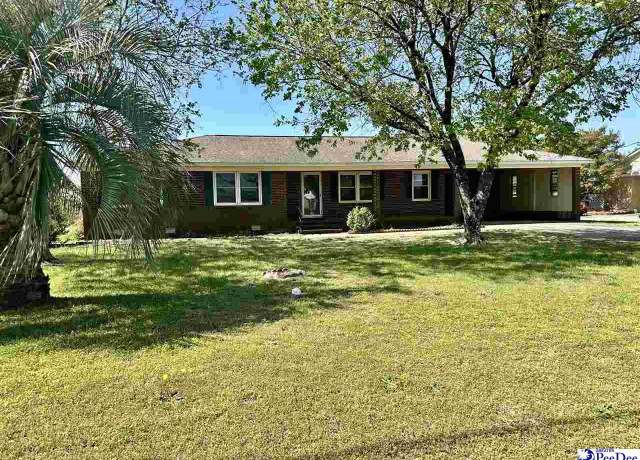 Property at 1824 Furman Dr, Florence, SC 29501, 3 beds, 2 baths