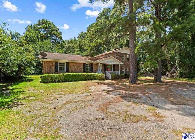 Property at 1505 E Mciver Rd, Florence, SC 29501, 3 beds, 2.5 baths