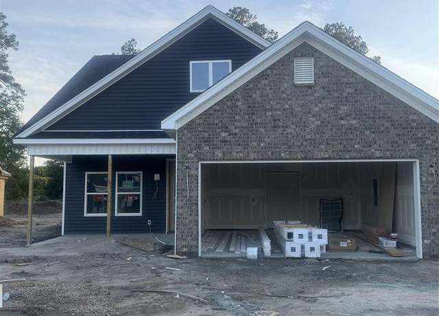 Property at 3217 Benvill Ct, Florence, SC 29501, 4 beds, 2.5 baths