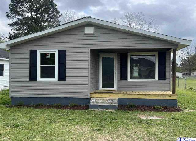 Property at 1008 Rose St, Florence, SC 29506, 3 beds, 1 bath
