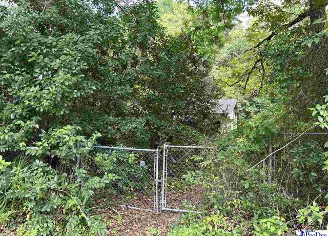 Property at 110 Heard St, Florence, SC 29506, 2 beds, 1 bath