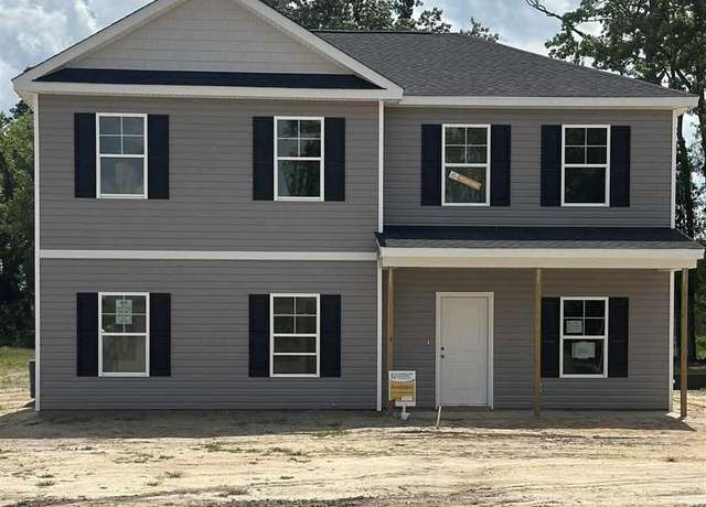 Property at 5002 E Old Marion, Florence, SC 29506, 5 beds, 3 baths