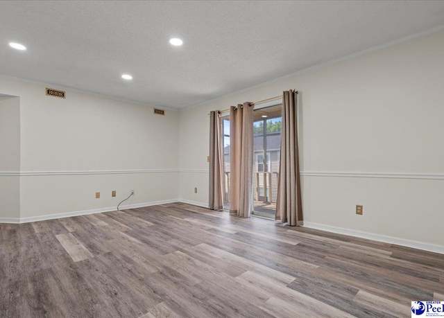 Property at 701 Coventry Ln B7 Ln, Florence, SC 29501, 3 beds, 2 baths