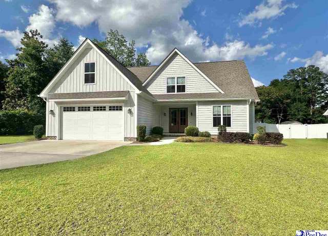 Property at 1141 Forest Dr, Hartsville, SC 29550, 4 beds, 3.5 baths