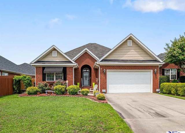 Property at 2203 Hibernian Dr, Florence, SC 29505, 3 beds, 2 baths