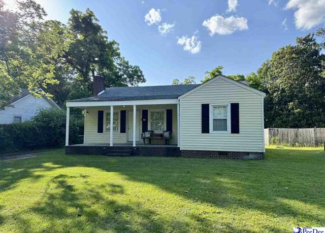 Property at 66 Victory Dr, Cheraw, SC 29520, 3 beds, 1 bath