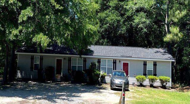 Photo of 1210 & 1212 Whites Cir, Darlington, SC 29532