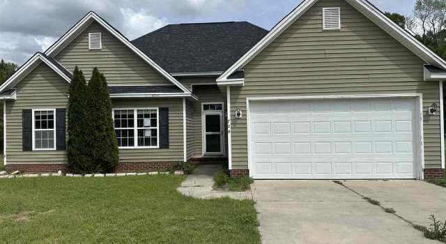 Photo of 704 Highland Dr, Mullins, SC 29574