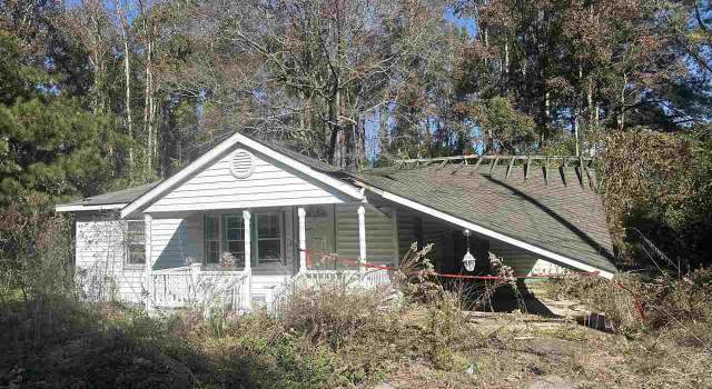 Photo of 6 Dogwood St, Andrews, SC 29510
