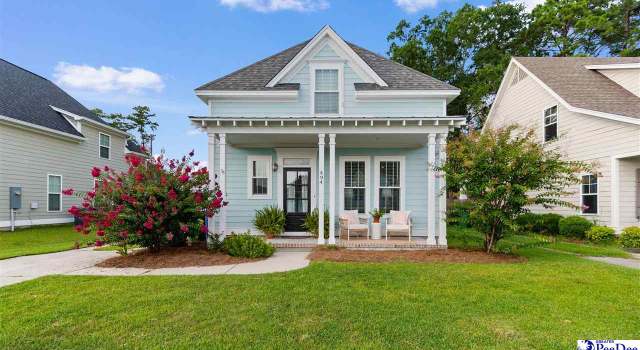Property at 494 Gloria Ct, Florence, SC 29501, 3 beds, 2.5 baths