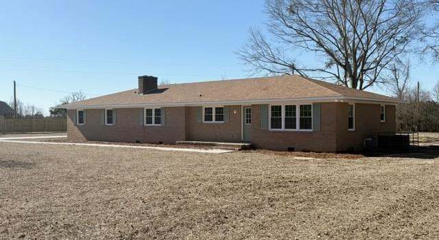 Photo of 5014 Airport Rd, Mount Croghan, SC 29727