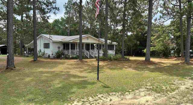 Photo of 305 W Old Camden Rd, Hartsville, SC 29550