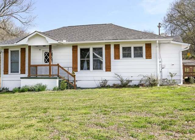 Property at 265 Scott St NE, Charleston, TN 37310, 3 beds, 2 baths