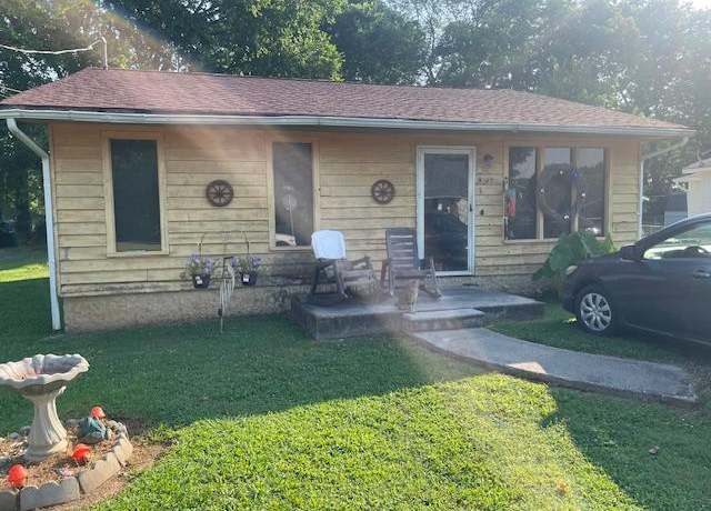 Property at 647 4th St SE, Cleveland, TN 37311, 2 beds, 1 bath