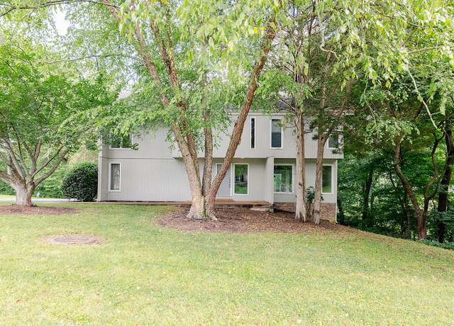 Property at 604 Augusta National Way, Farragut, TN 37934, 4 beds, 2.5 baths