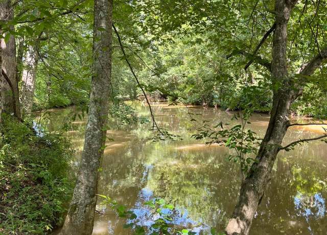 Property at 811 Trigonia Rd, Maryville, TN 37801