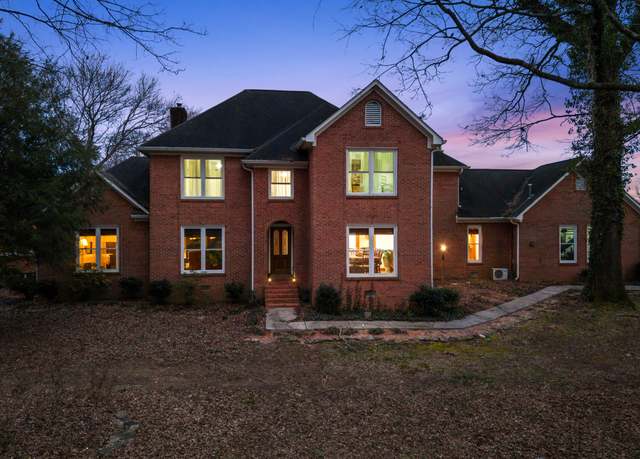 Property at 300 Marshall Ln SE, Cleveland, TN 37323, 4 beds, 2.5 baths