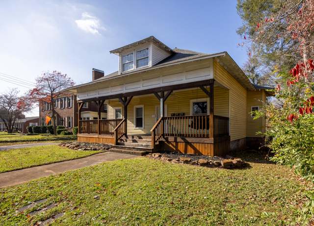 Property at 710 Ingleside Ave Ave, Athens, TN 37303, 3 baths